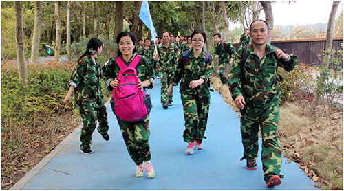 一起奔跑.png 一起奔跑.png