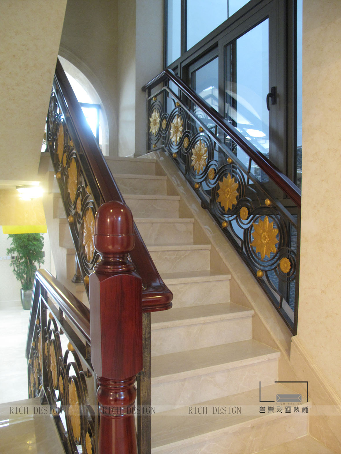 香蜜湖一號(hào)樓梯裝修設(shè)計(jì) 香蜜湖一號(hào)樓梯裝修設(shè)計(jì)實(shí)景圖