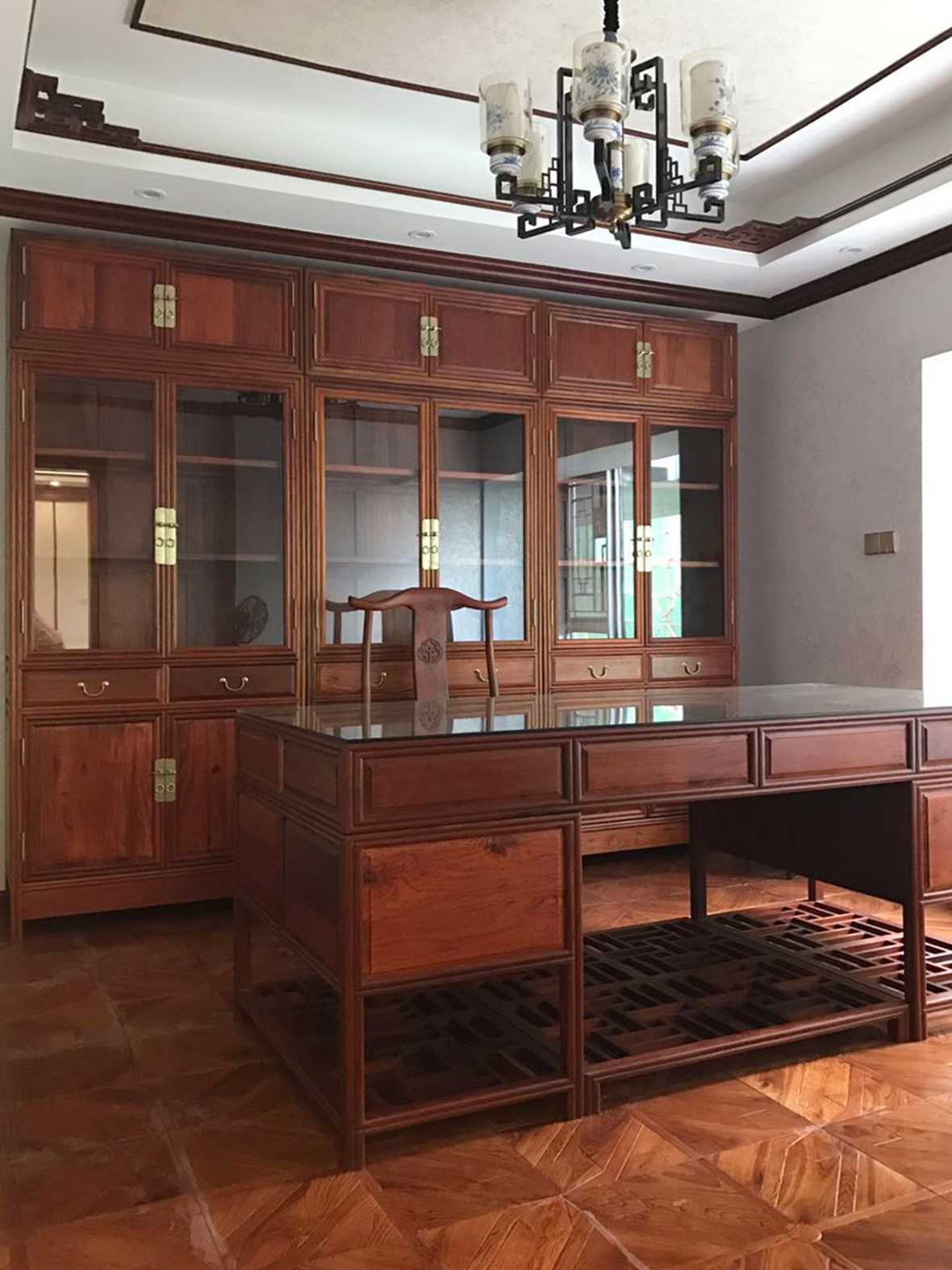 9.jpg 別墅中式書房裝修實景圖