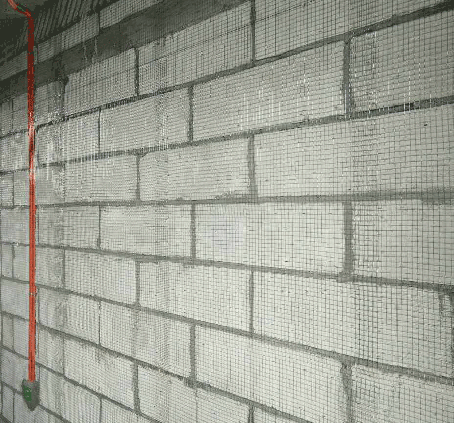 天鵝堡別墅現(xiàn)場裝修防護(hù)網(wǎng) 天鵝堡別墅現(xiàn)場裝修防護(hù)網(wǎng)