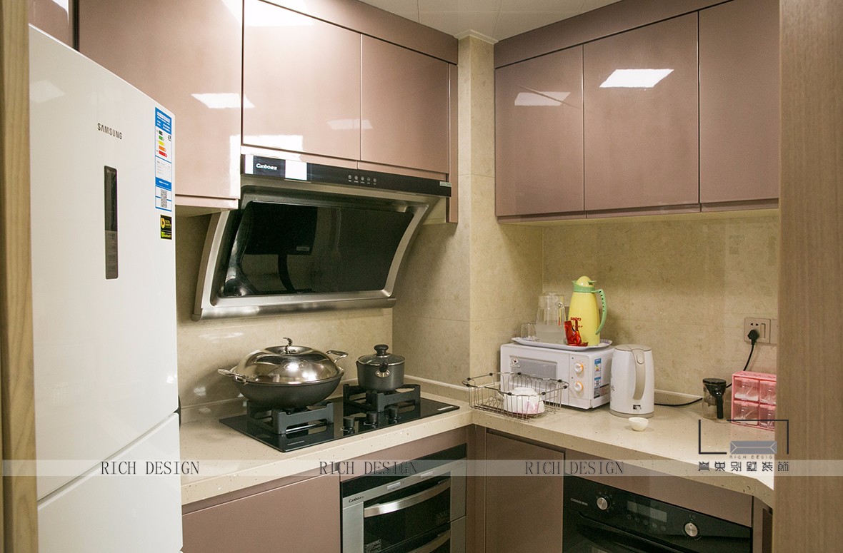 曦灣天馥廚房裝飾設(shè)計實景圖