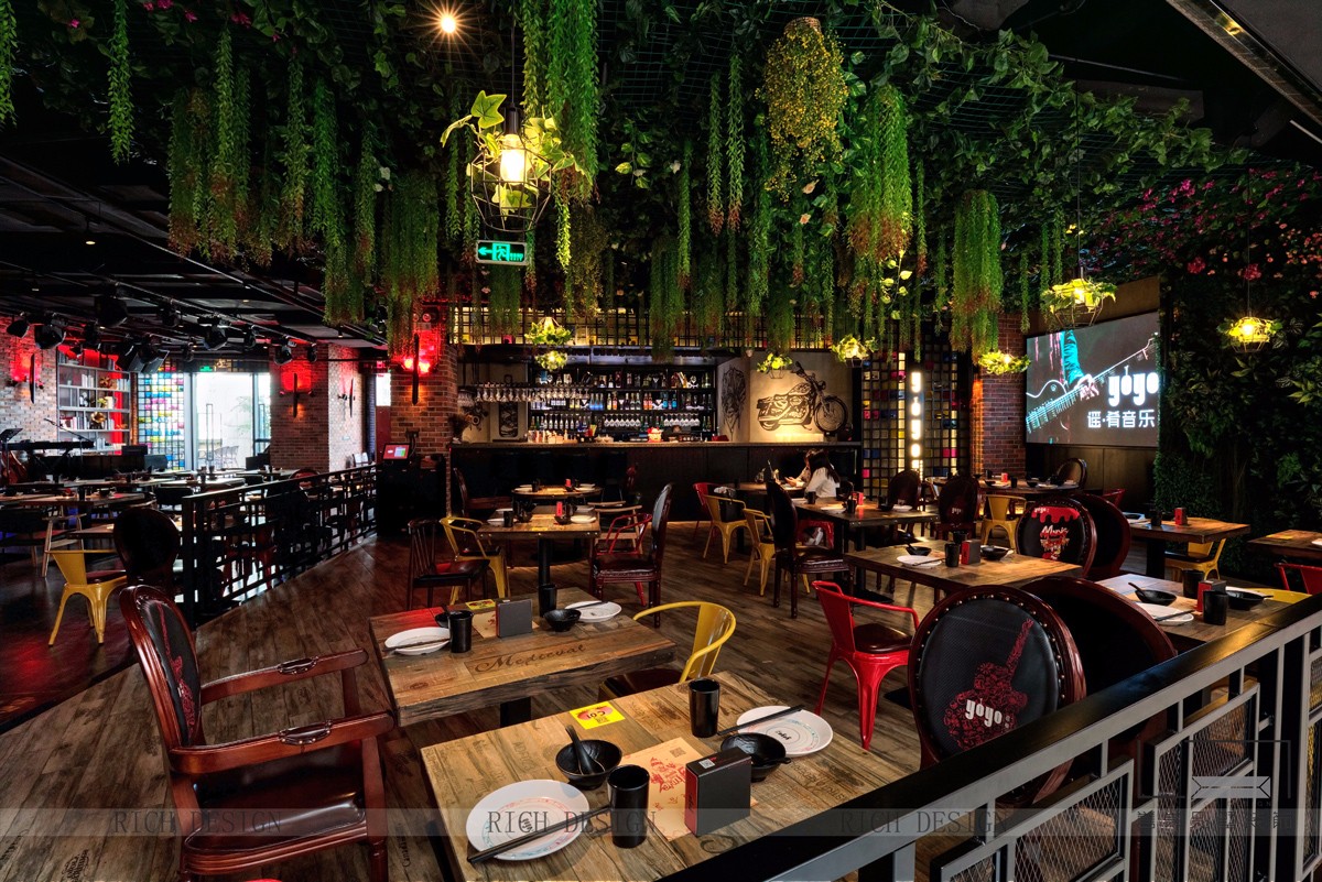 現(xiàn)代音樂(lè)餐廳設(shè)計(jì)實(shí)景圖 現(xiàn)代音樂(lè)餐廳設(shè)計(jì)實(shí)景圖