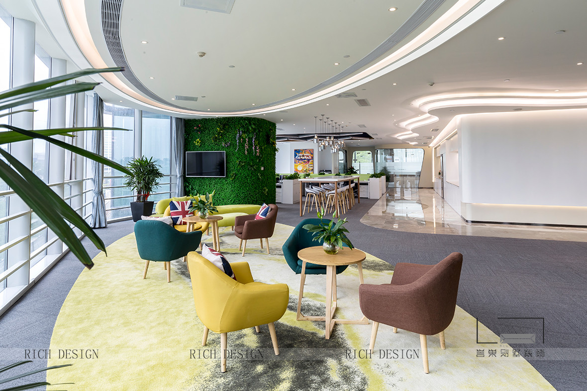 星河world現(xiàn)代風格實景圖 星河world現(xiàn)代風格實景圖