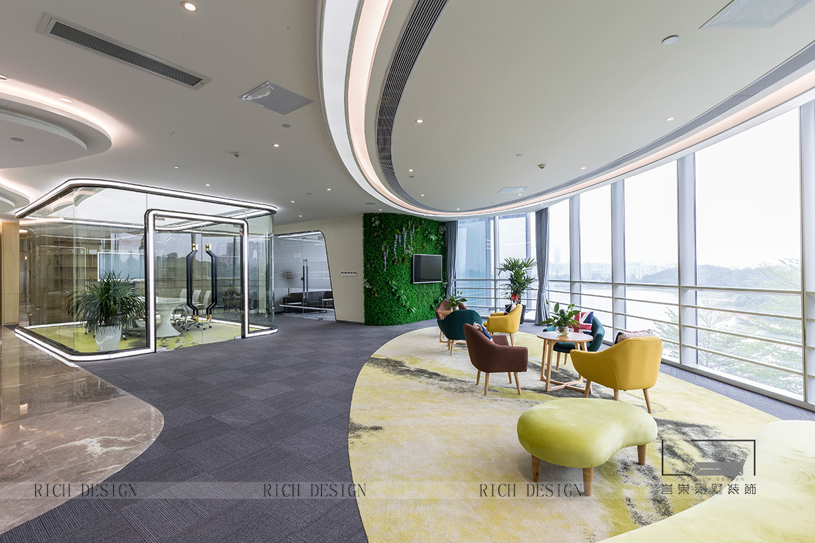 星河world現(xiàn)代風格大廳實景圖 星河world現(xiàn)代風格大廳實景圖