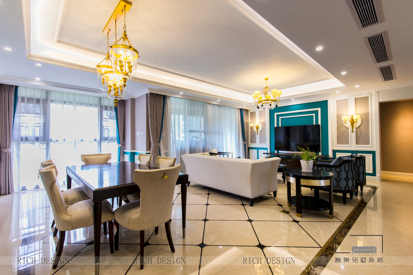 山語清暉實(shí)景圖