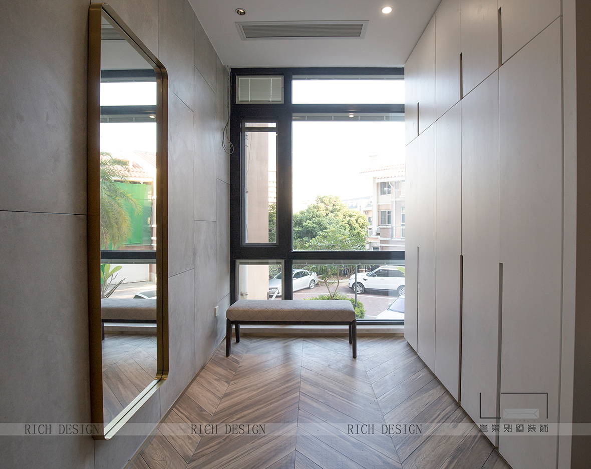 玄關(guān)實(shí)景圖 玄關(guān)實(shí)景圖